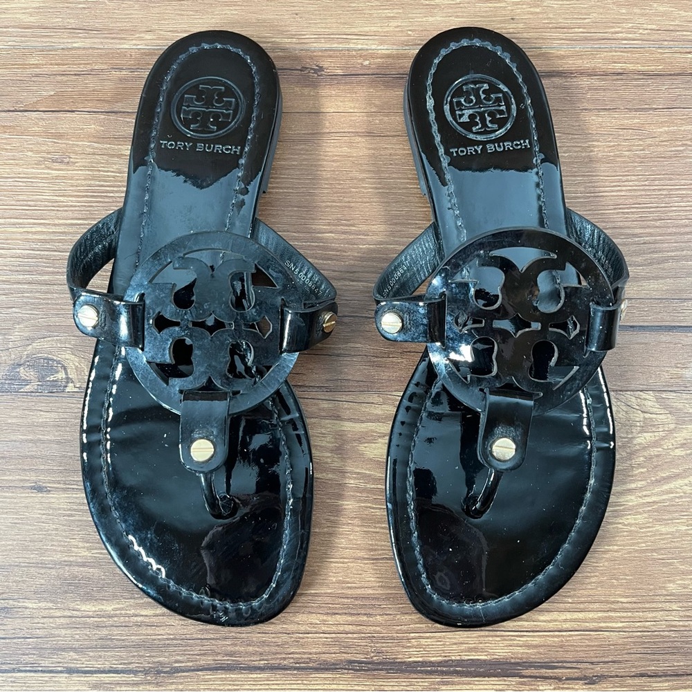 Tory Burch Miller Black Patent Leather Flip Flops Sandals Women’s Size 7.5